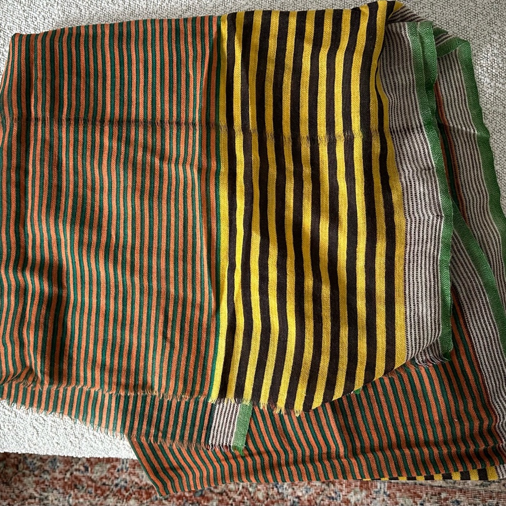 Gorgeous striped ÉPICE Paris wool scarf in excellent condition.